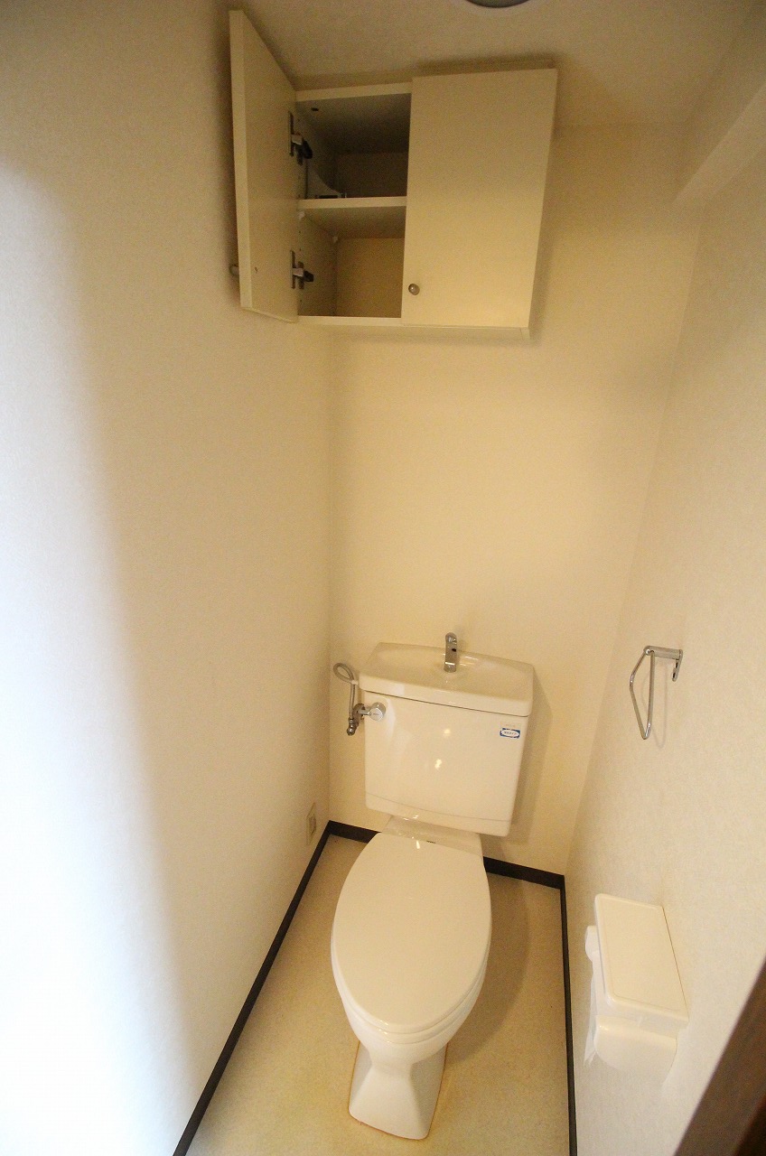 東武東上線 志木駅 徒歩16分 5階建 築34年のトイレ写真