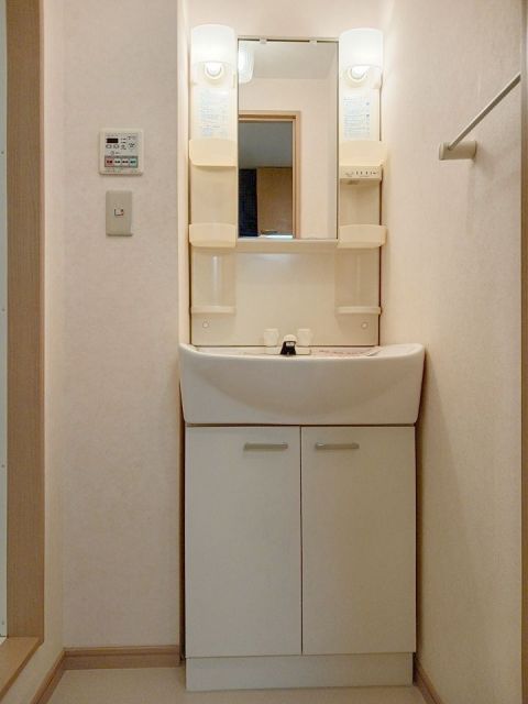 アミューズ千代の内装写真