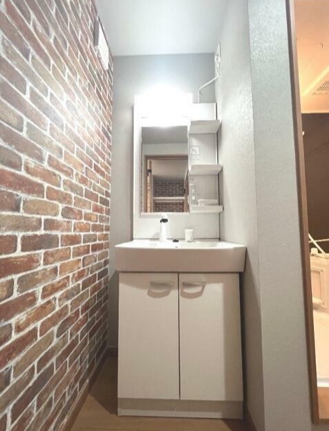 洗面設備　シャンプードレッサー