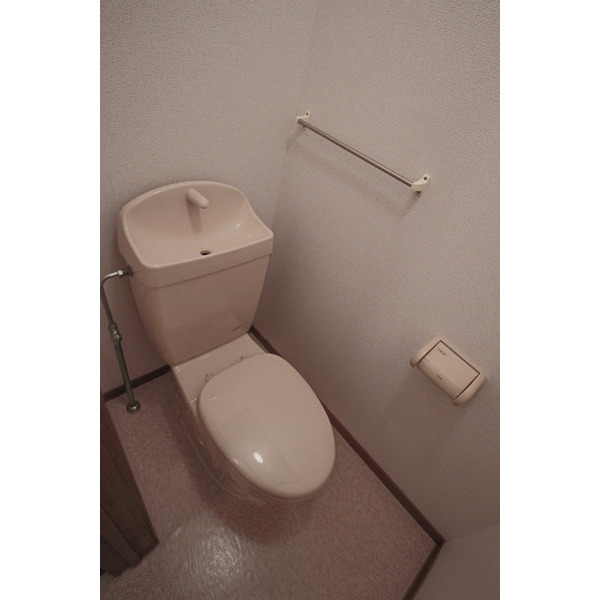 トイレ　同じ建物の別のお部屋