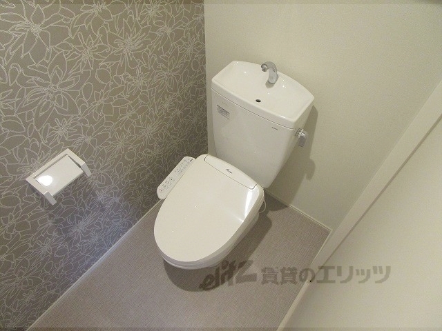 ハーモニーテラス墨染のトイレ写真
