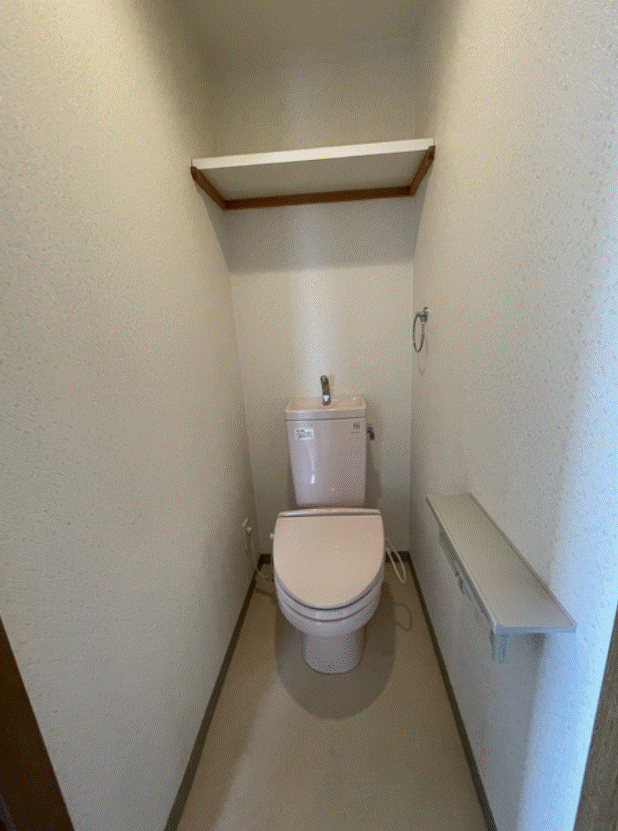 ＪＲ大阪環状線 西九条駅 徒歩2分 7階建 築23年のトイレ写真
