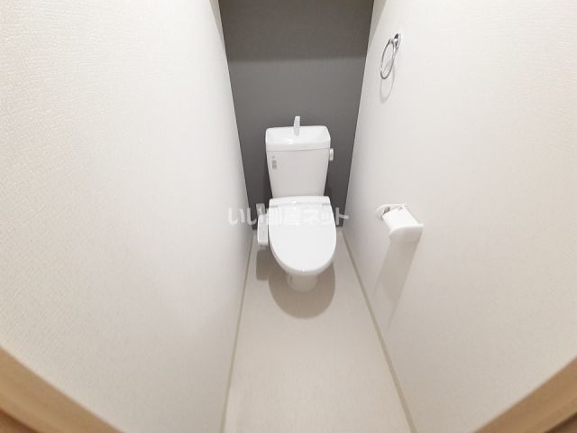 【大阪市平野区平野市町のアパートのトイレ】