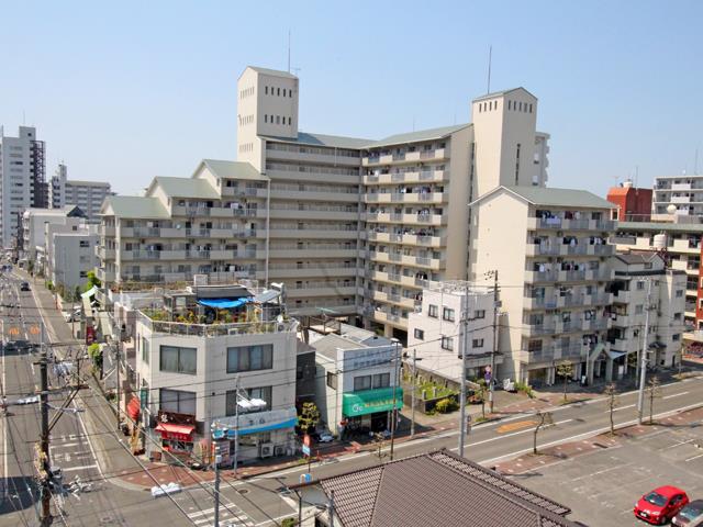 ライブタウン高砂の建物外観