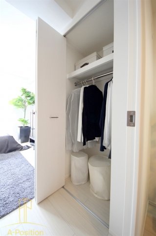 収納　TLRレジデンス本町WEST