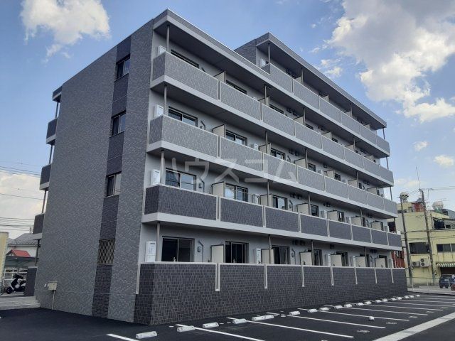 富士市浅間本町のマンションの建物外観