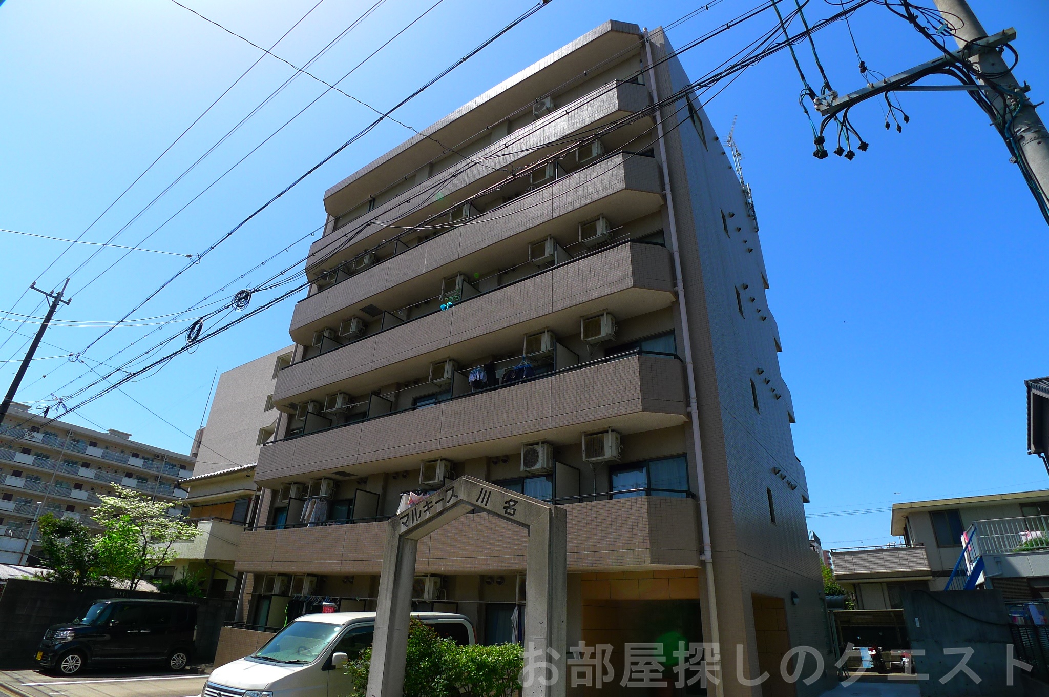 名古屋市昭和区川原通のマンションの建物外観