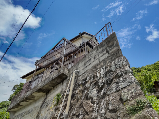 鳴滝１丁目貸家の建物外観