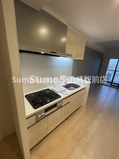 キッチン　コンパクトなキッチンで掃除もラクラク