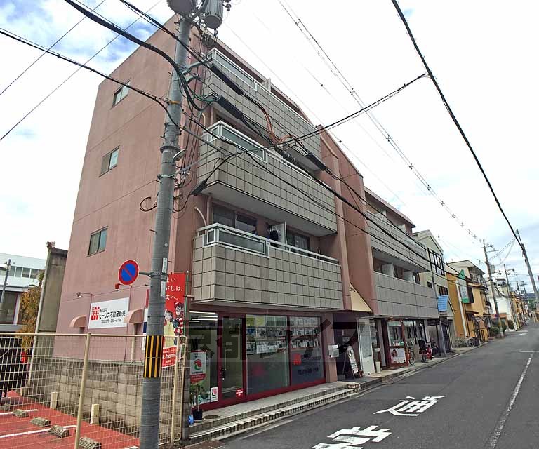 【ヴィラ円町の建物外観】