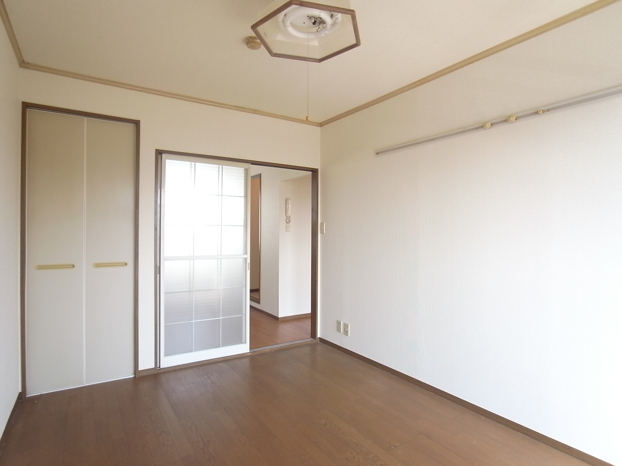 居室・リビング　洋室６帖