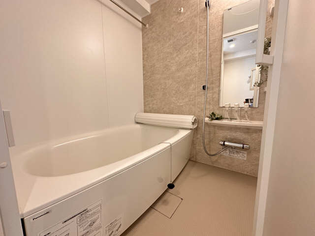 バス・シャワールーム　同一タイプ