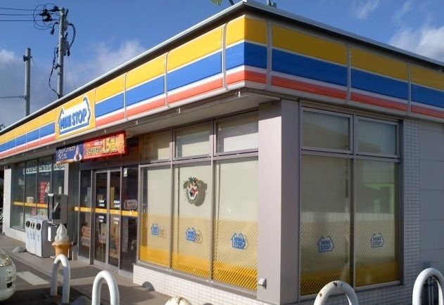コンビニ　ミニストップ二本松向原店（コンビニ）まで1200m