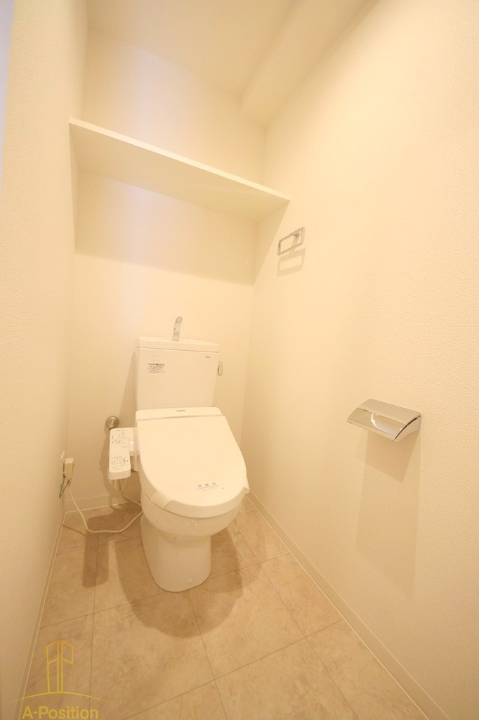 トイレ　HAKUGAビル