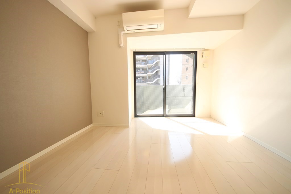 居室・リビング　HAKUGAビル