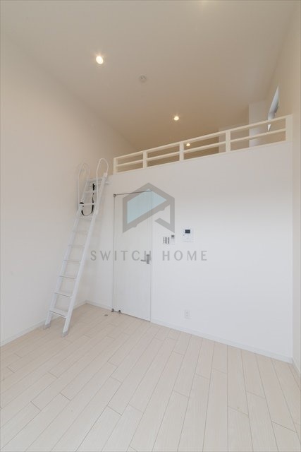 居室・リビング　ゆったり過ごせる居間です