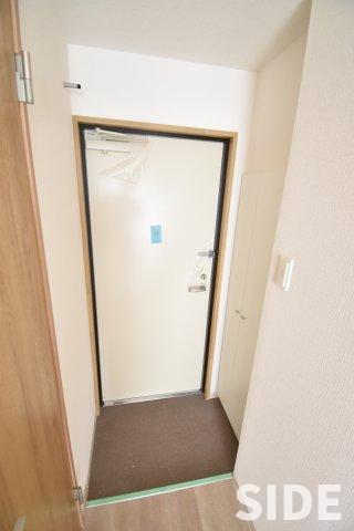 玄関　※同シリーズ参考画像