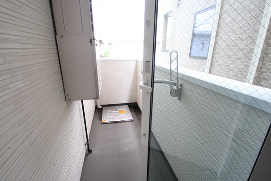 バルコニー　※別部屋の写真です