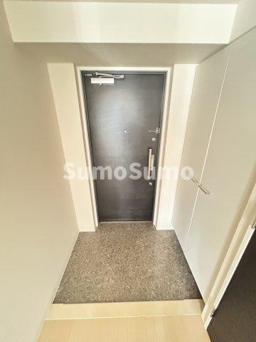 玄関　落ち着いた玄関です