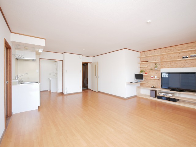 居室・リビング　広いリビング☆