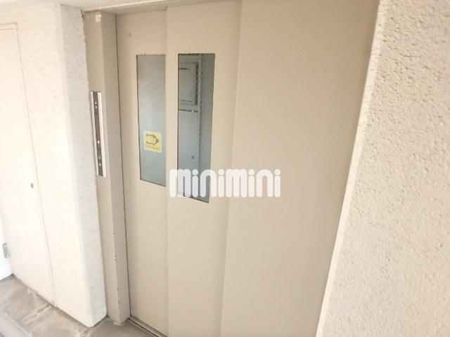 その他共有部分　共有部分のエレベーターです。