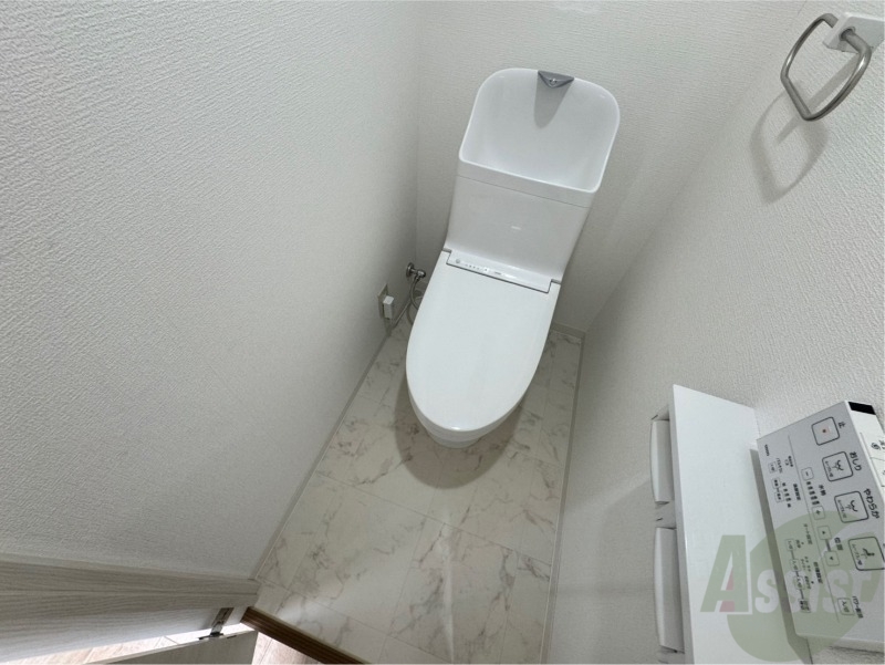 トイレ　トイレです。ウォシュレット付を探している方、おすすめです。