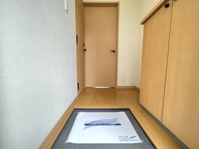 玄関　★すっきりとした玄関です★