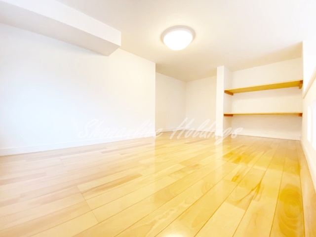 その他部屋・スペース　広々ロフト♪収納付き