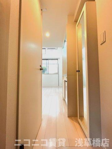 玄関　別号室イメージの為、現状を優先致します。