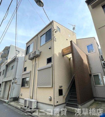 建物外観　別号室イメージの為、現状を優先致します。