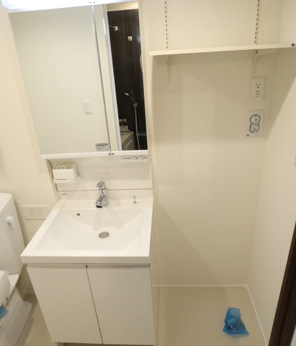 洗面設備　★収納付き、独立洗面台★