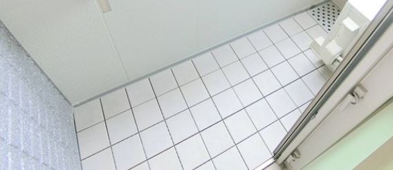 バルコニー　★洗濯物を干すスペース充分に取れます★