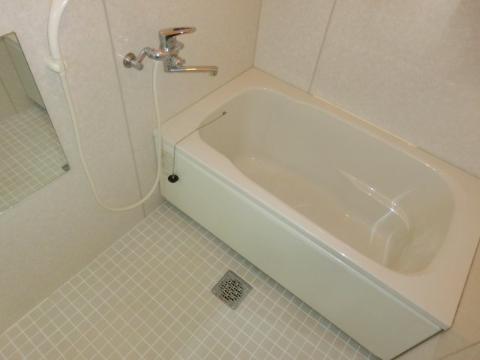 　バス・シャワールーム　浴室