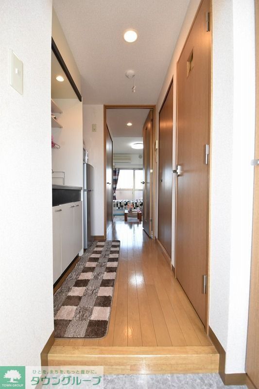 玄関　＊家具はついておりません。