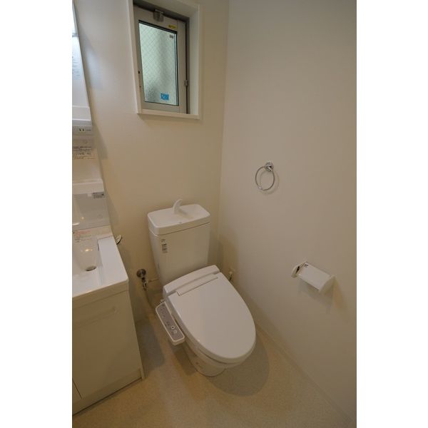 トイレ　★仲介手数料は賃料の半月分＋税にてご紹介★