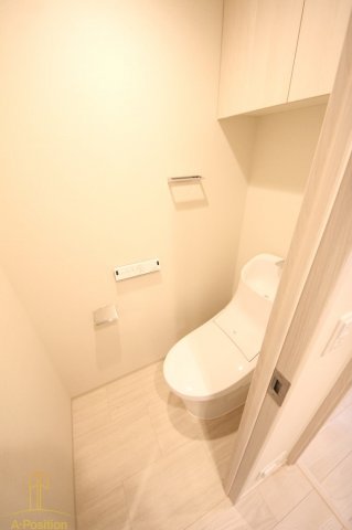 トイレ　OPUS RESIDENCE SHINSAIBASHISOU