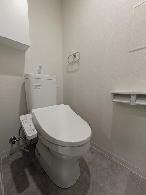 トイレ　４０１号の写真となります。