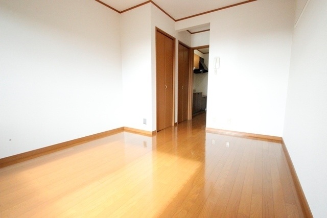 居室・リビング　別号室の写真です。