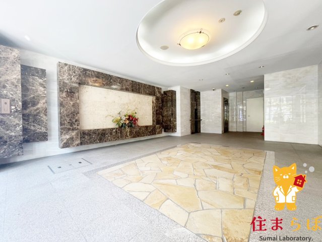 エントランス　共用部の印象も大切に