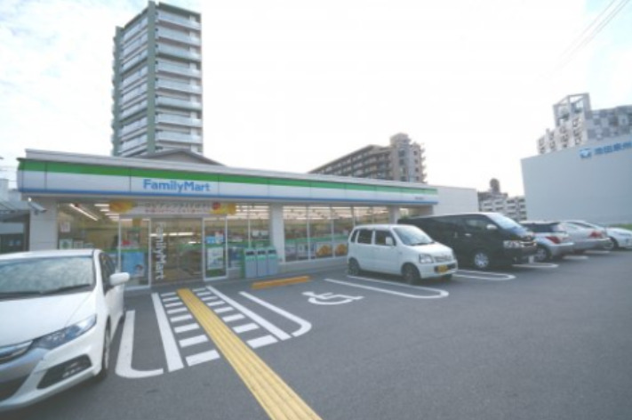 コンビニ　ファミリーマート 堺津久野町店（コンビニ）まで468m