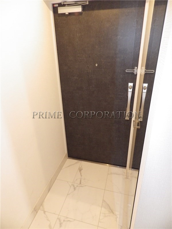 玄関　※参考写真※