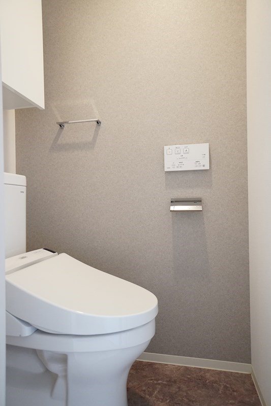 トイレ　※別部屋参考画像