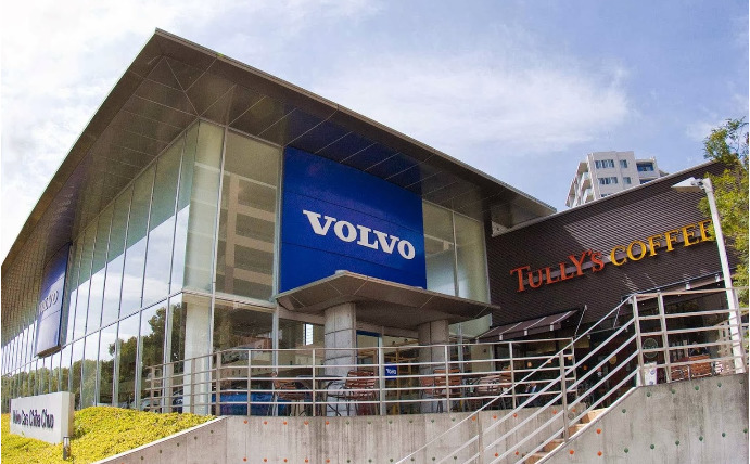 飲食店　タリーズコーヒー 千葉みなと店（飲食店）まで666m