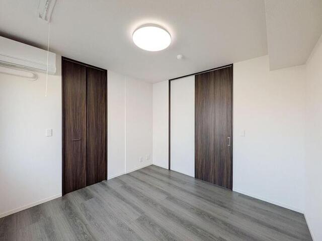 居室・リビング　洋室(4)