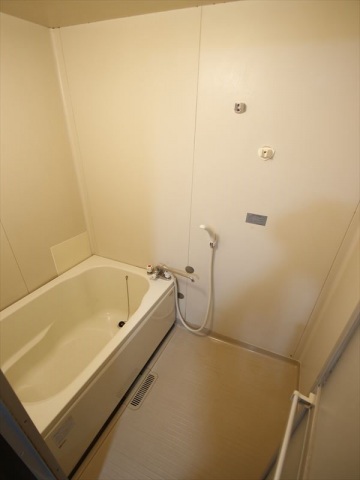 バス・シャワールーム　UB