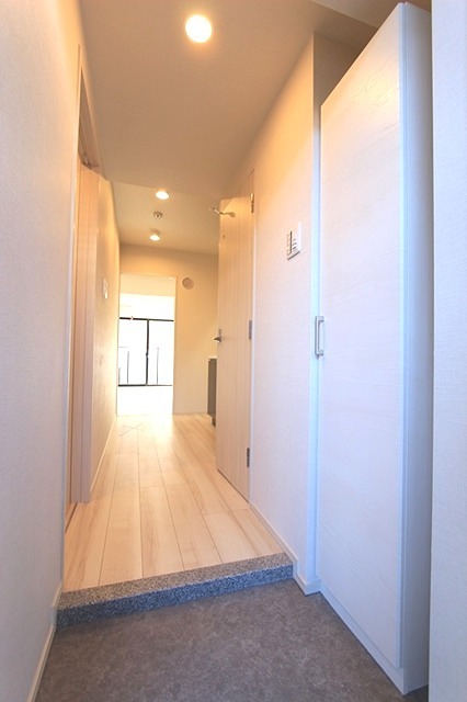 玄関　シューズボックス付の玄関！