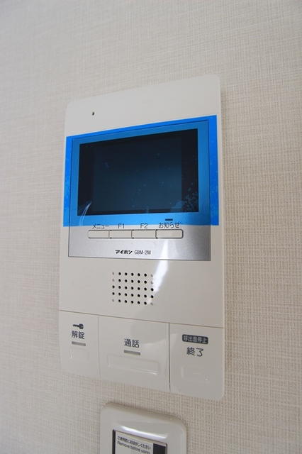 セキュリティ　モニター付きインターホン！