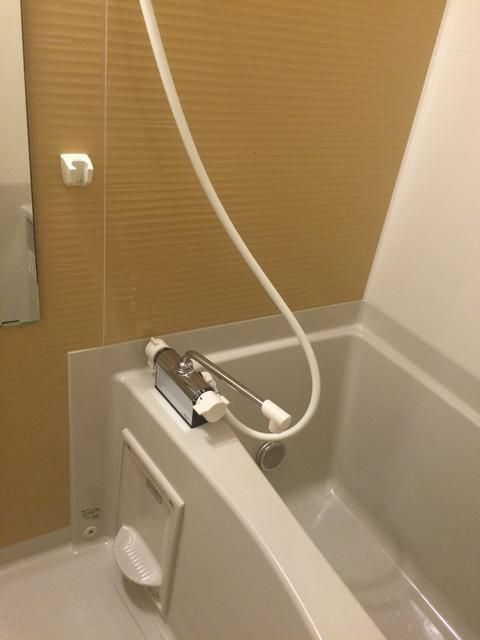 バス・シャワールーム　ゆったり過ごせるお風呂です