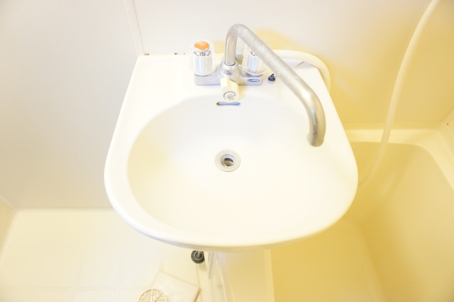 洗面設備　浴室の洗面ボウルです☆※同タイプ参考写真