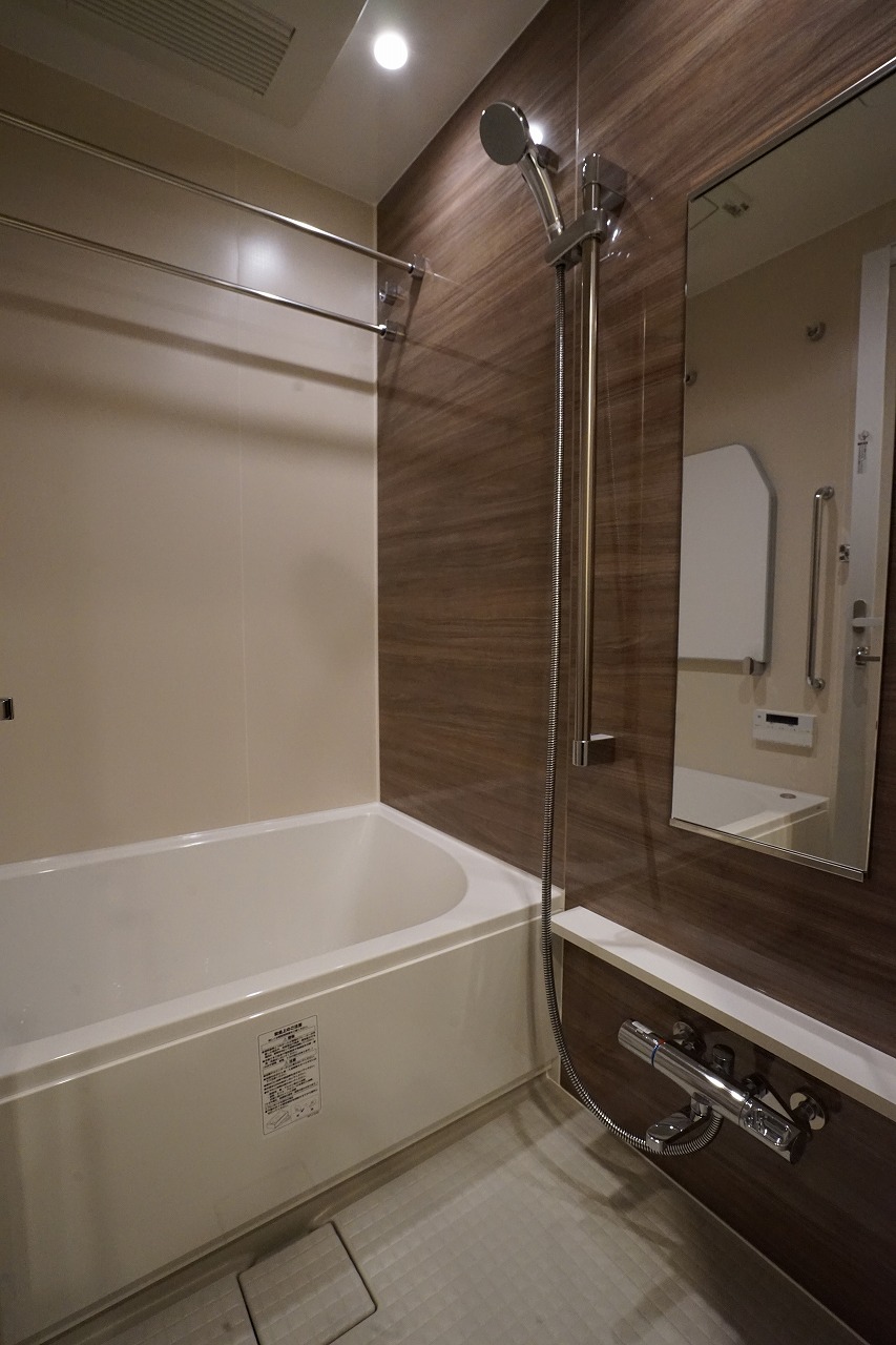 バス・シャワールーム　バス※別部屋参考写真